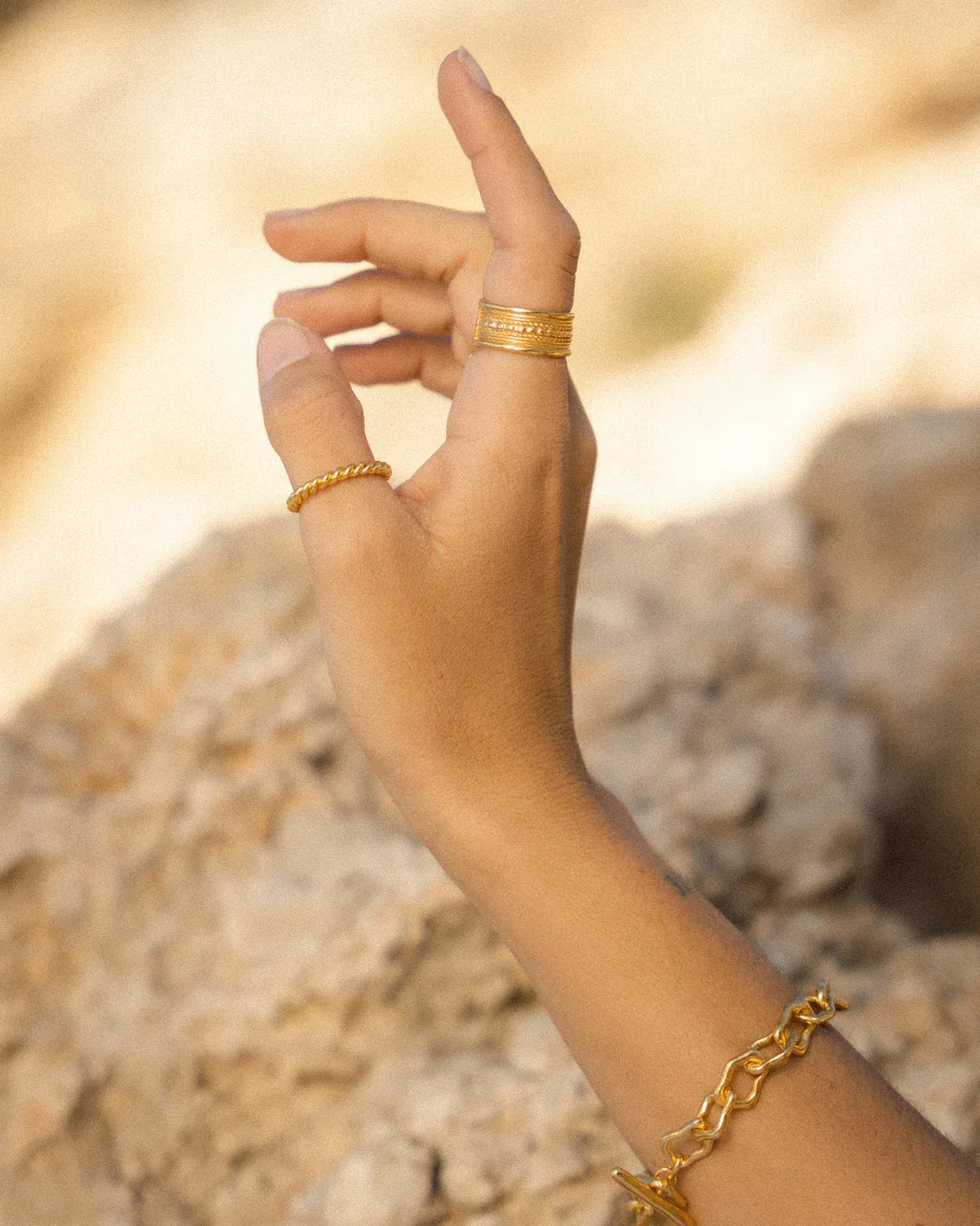 Elodie Chain Stacking Ring - Ottoman Hands