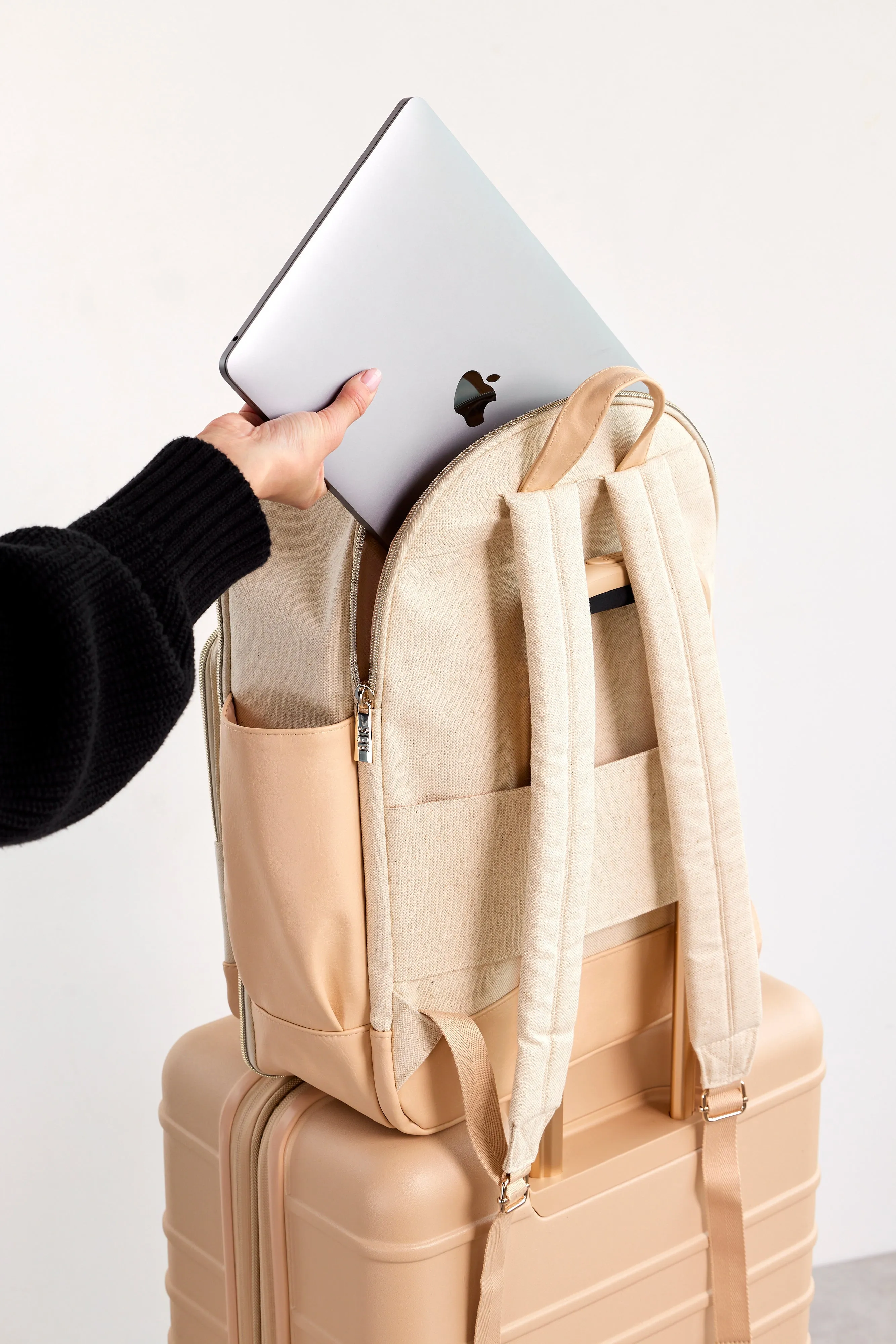 The Backpack in Beige