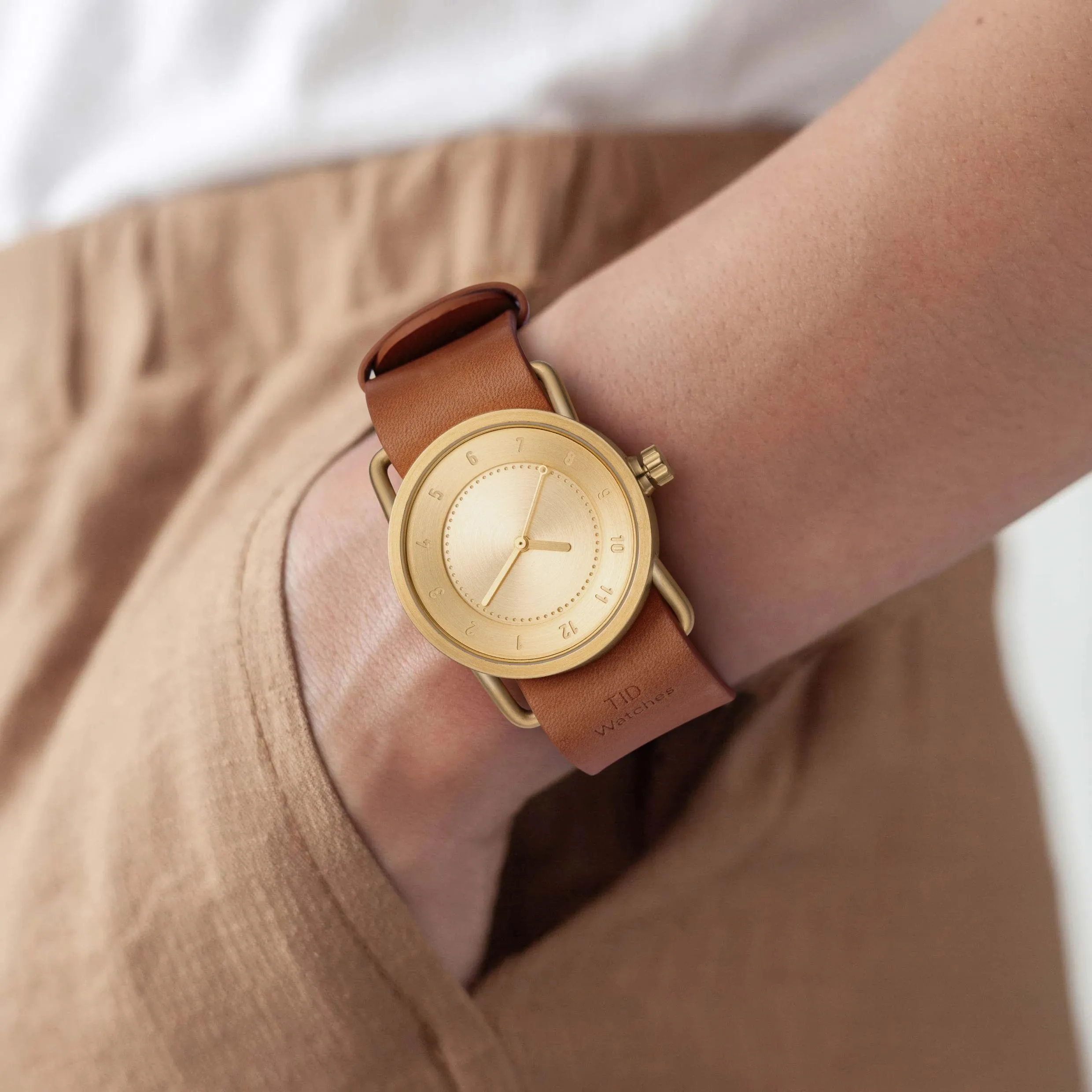 TID No.1 Gold Dial / Tan Leather Strap / Gold Buckle